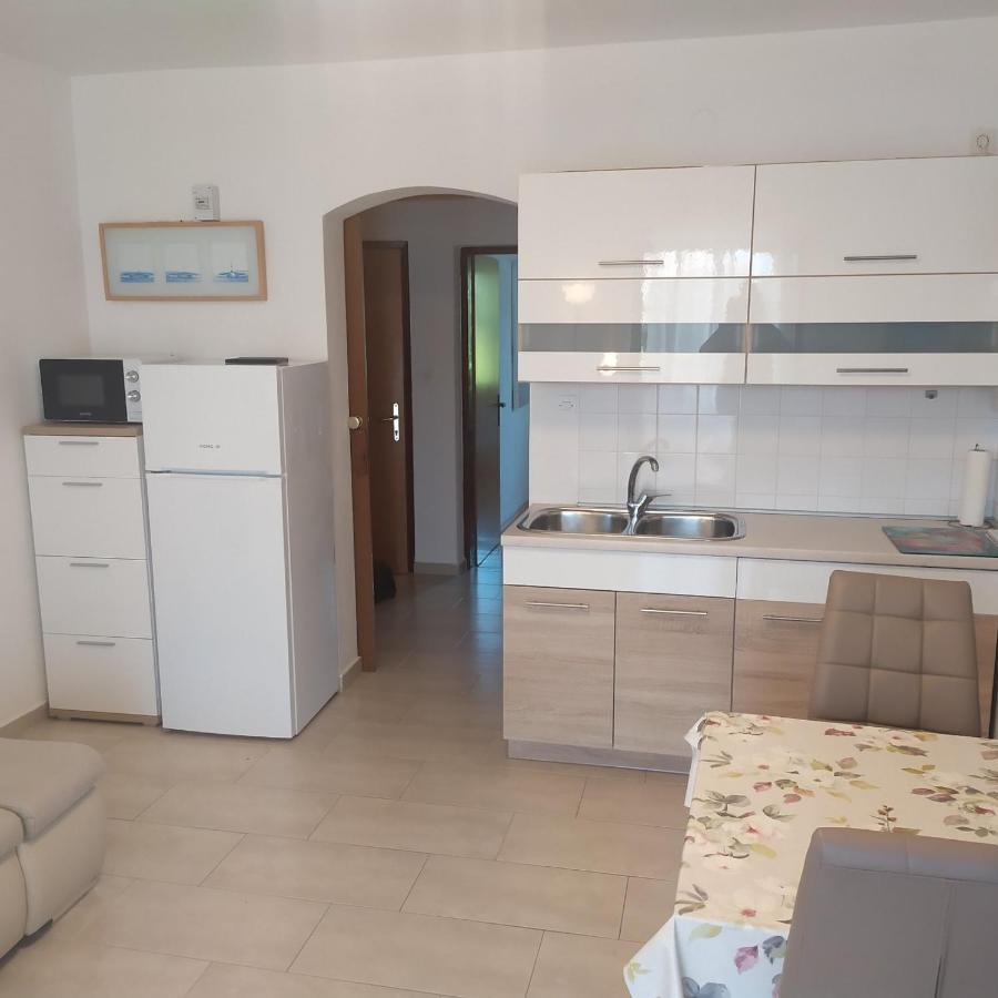 Apartments Olea Πόρετς Εξωτερικό φωτογραφία