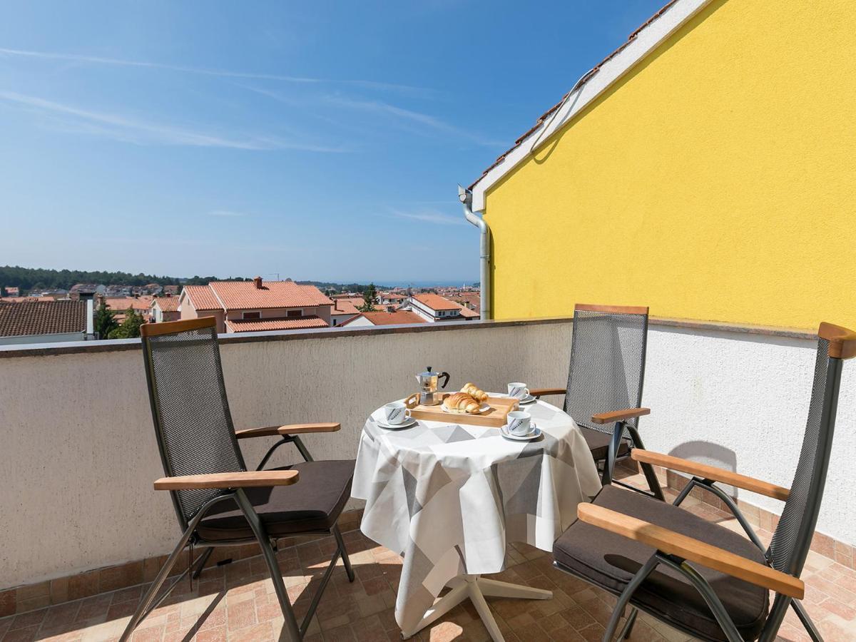 Apartments Olea Πόρετς Εξωτερικό φωτογραφία